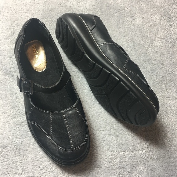 Ingaro Buckle Mary Jane Comfort Shoe 7 M - Picture 4 of 7
